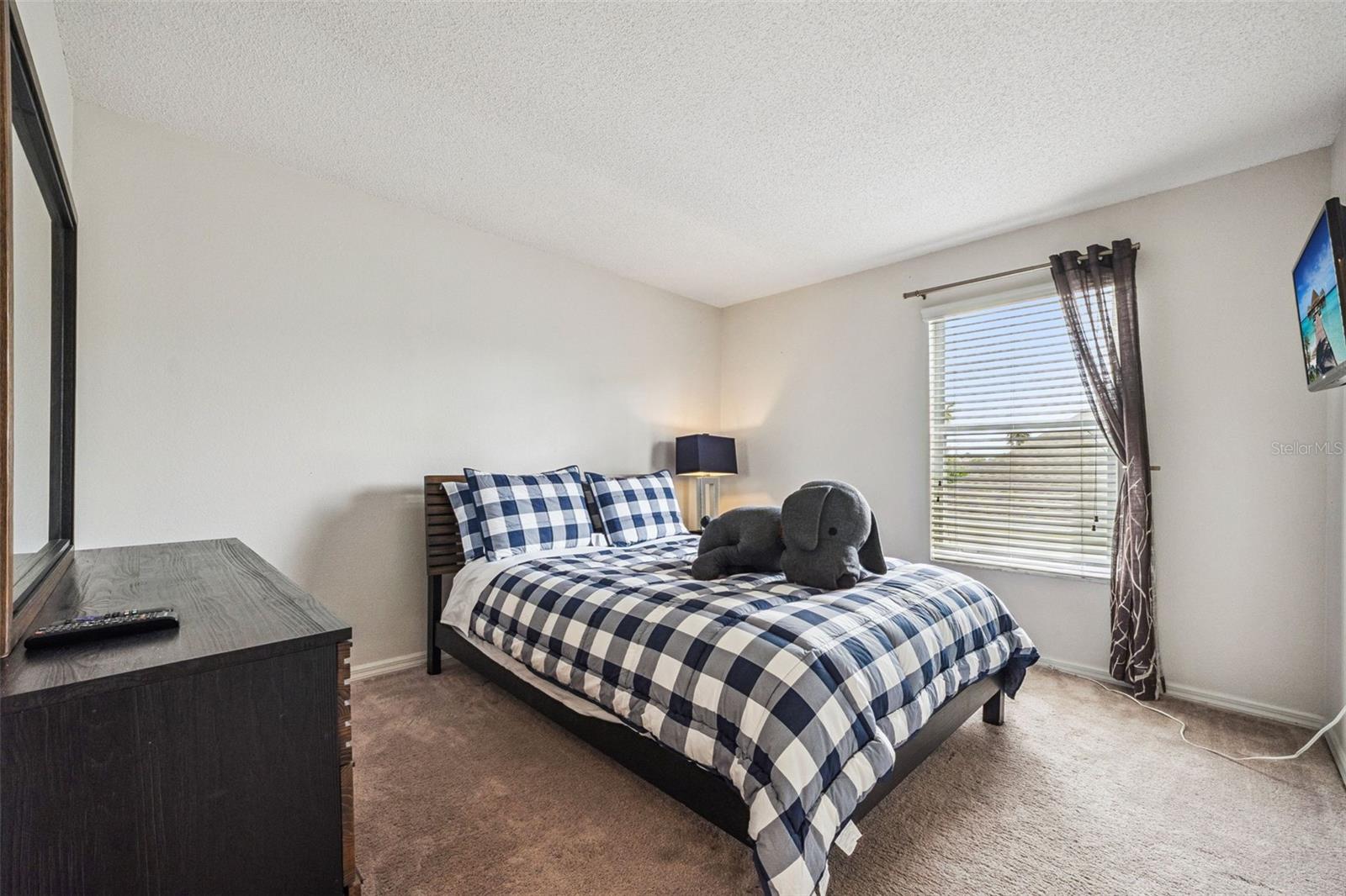 Image 22 of 51 For 563 Bailey Circle