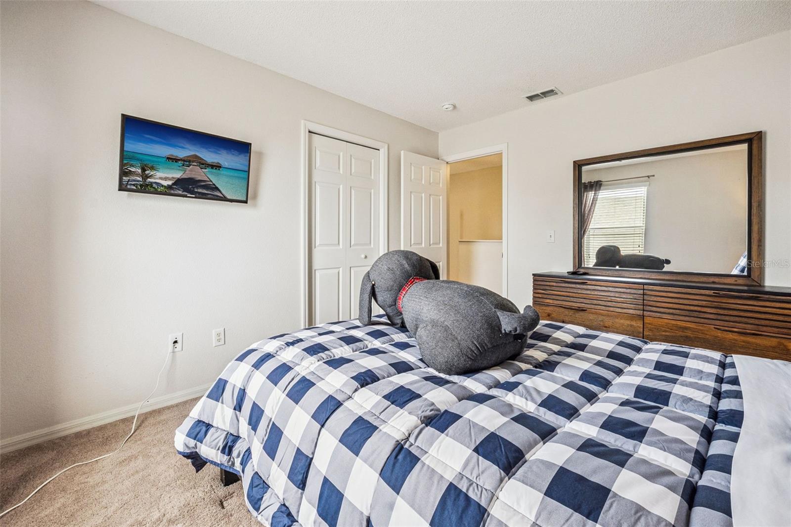 Image 23 of 51 For 563 Bailey Circle