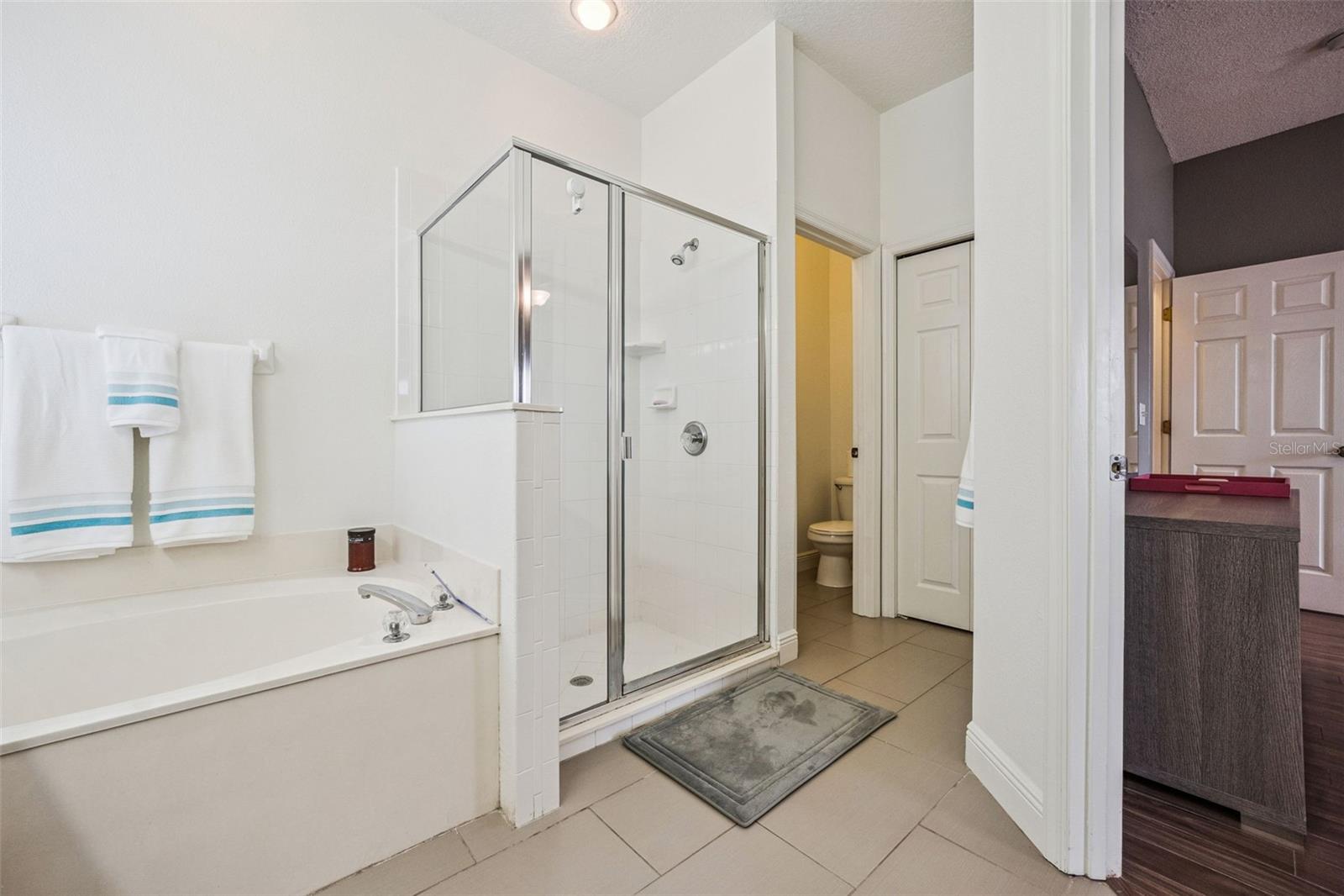 Image 27 of 51 For 563 Bailey Circle