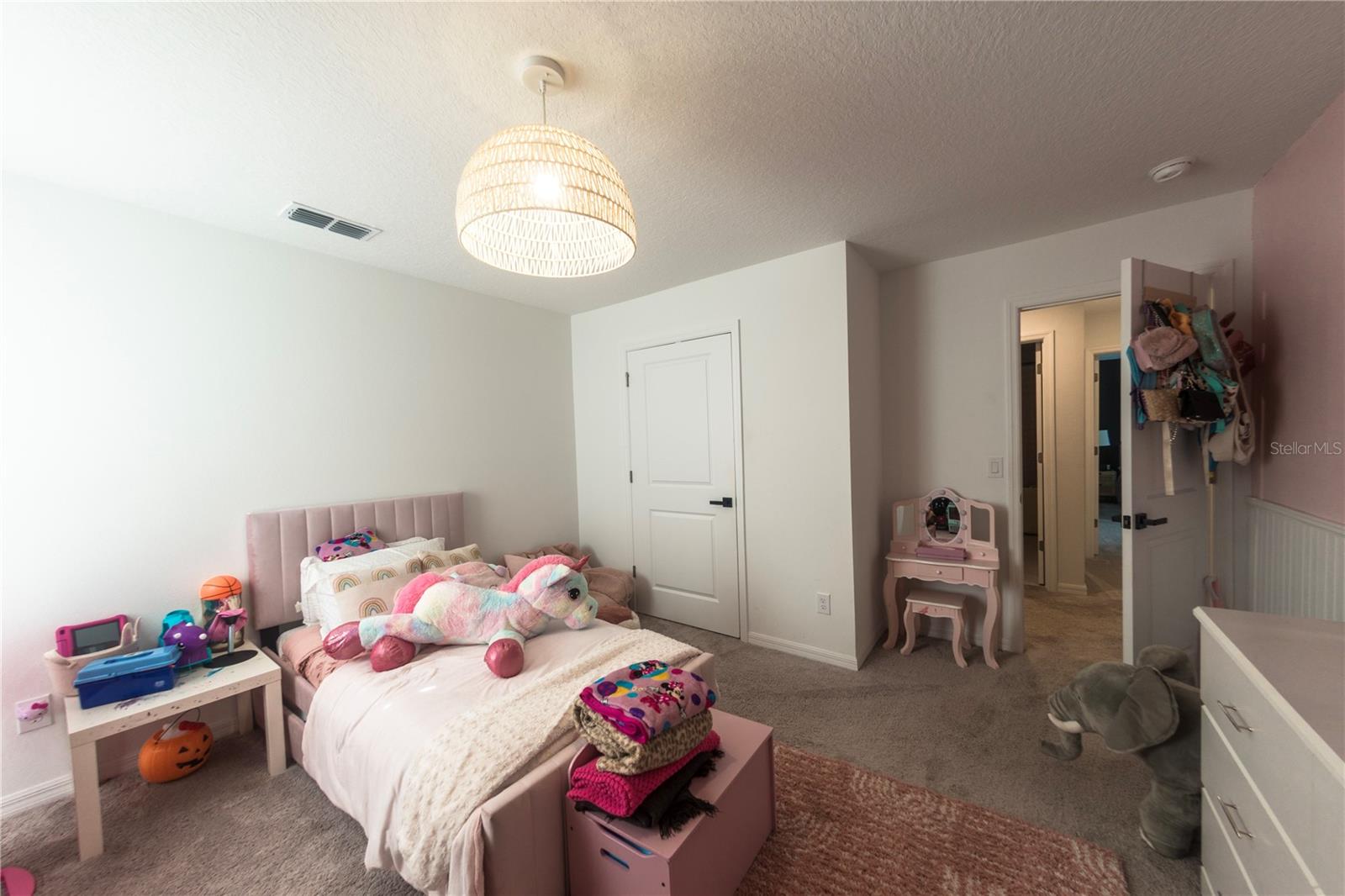 Image 59 of 72 For 671 Split Hoof Drive