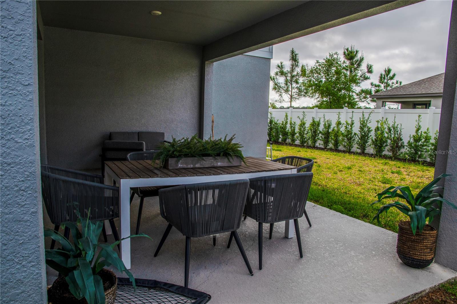 Image 64 of 72 For 671 Split Hoof Drive