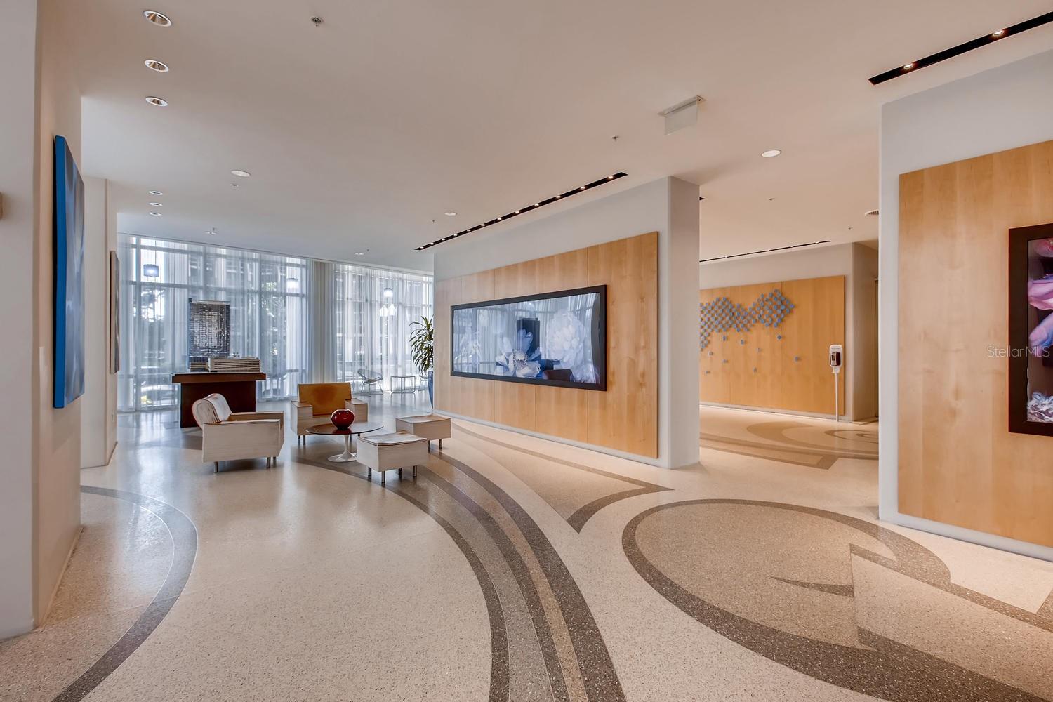 Image 4 of 46 For 150 Robinson Street 1423