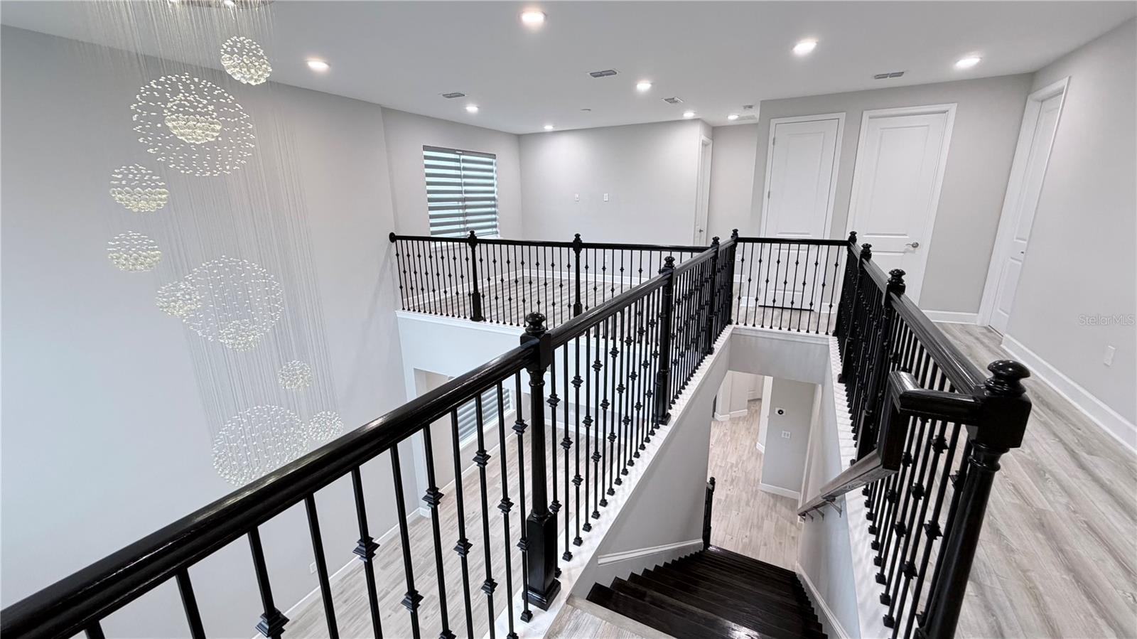 Listing photo id 29 for 1369 Blue Stem Lane