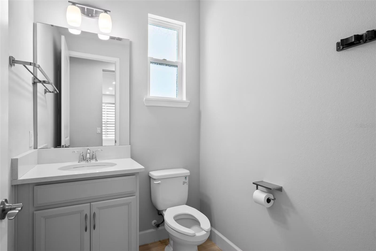 Listing photo id 42 for 1369 Blue Stem Lane