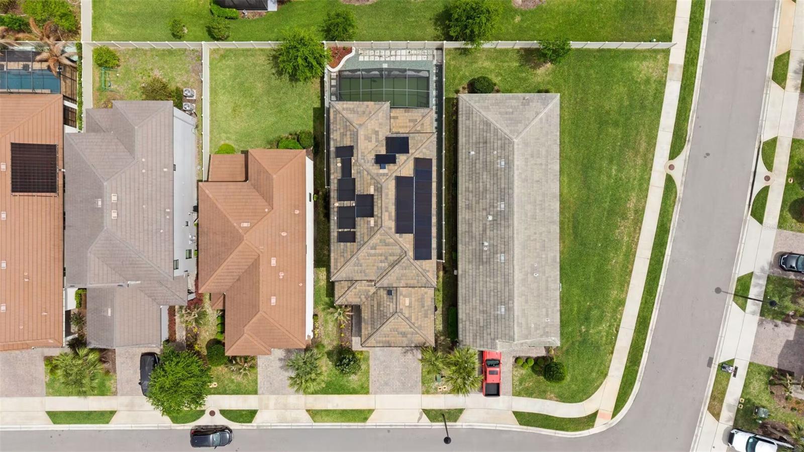 Listing photo id 4 for 1369 Blue Stem Lane