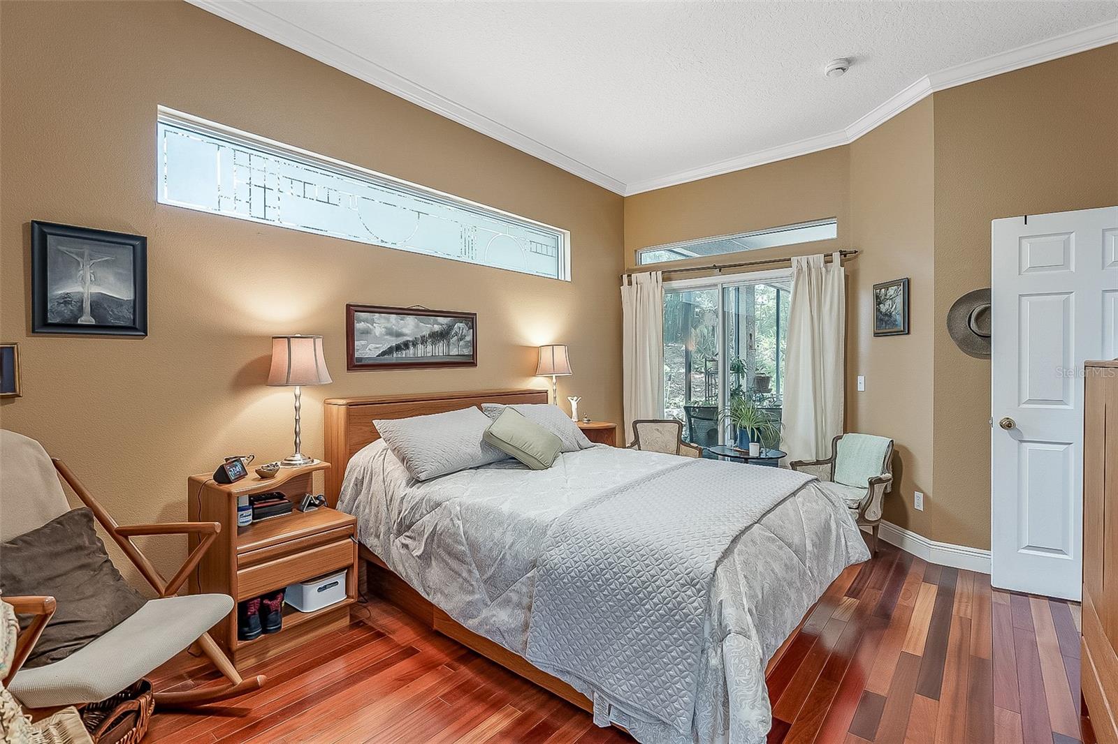 Image 18 of 33 For 629 Ryan Court