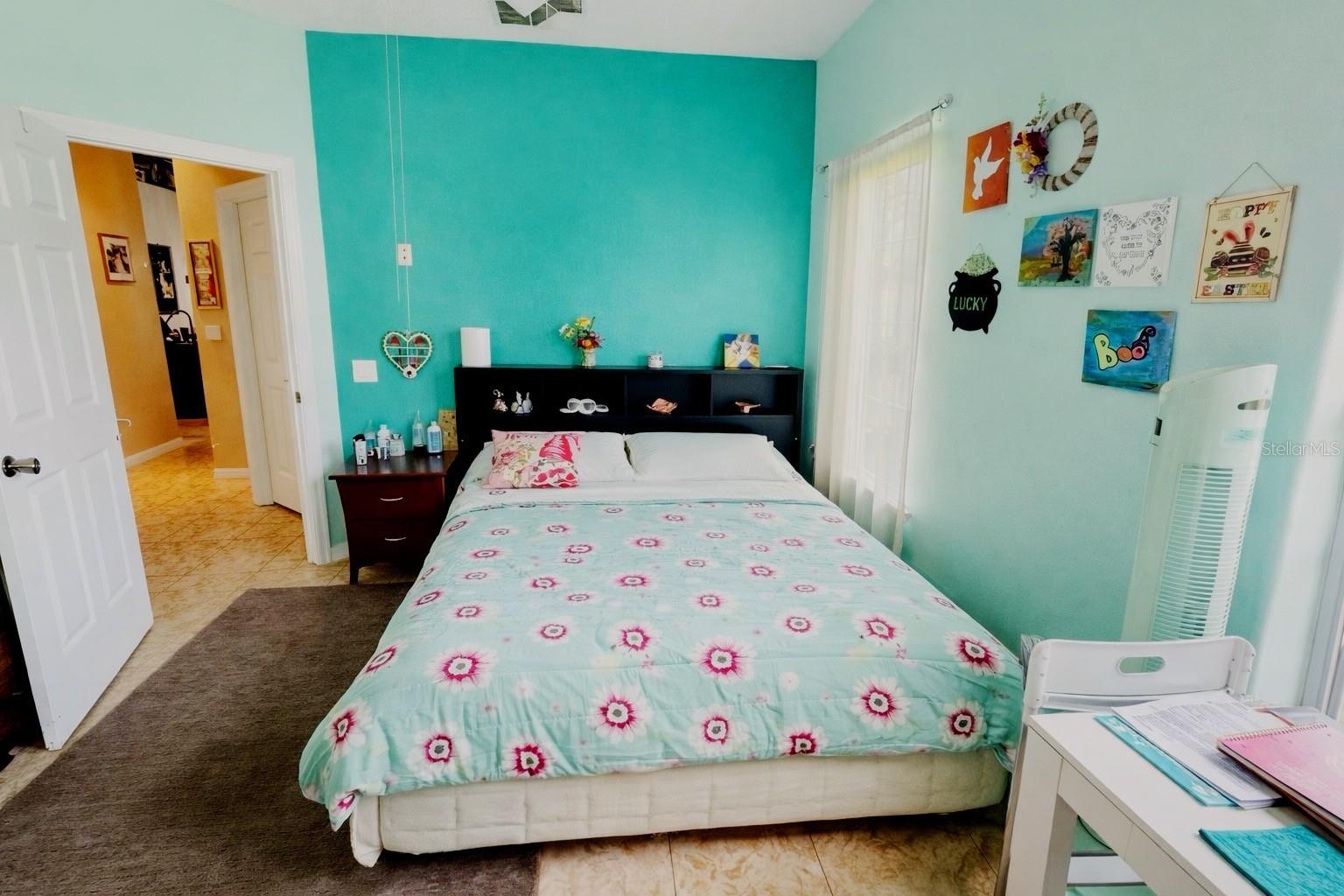 Image 12 of 16 For 2082 Island Walk Drive