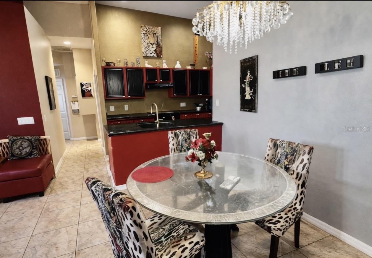 Image 7 of 16 For 2082 Island Walk Drive