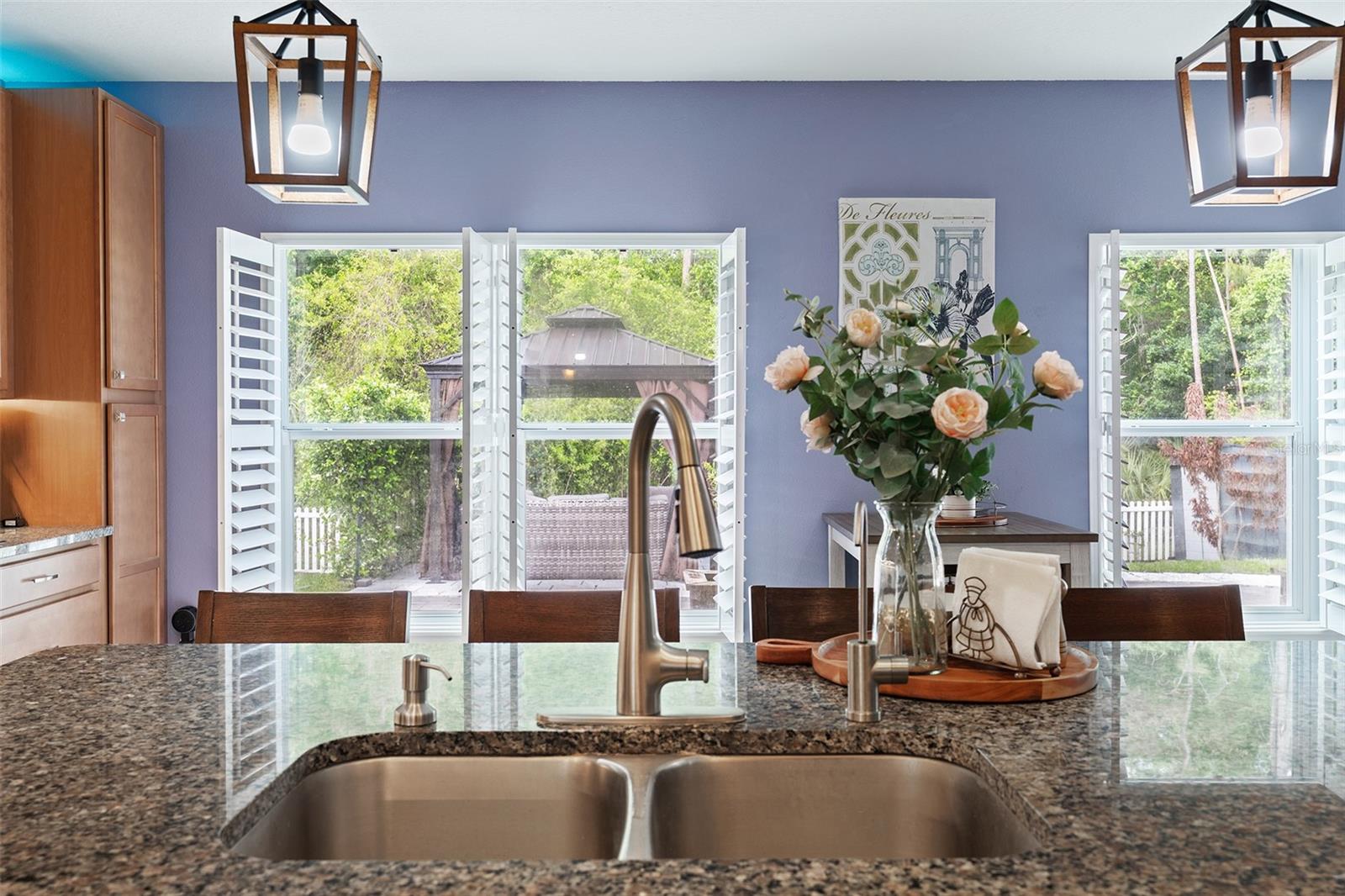 Image 10 of 41 For 10870 Inside Loop