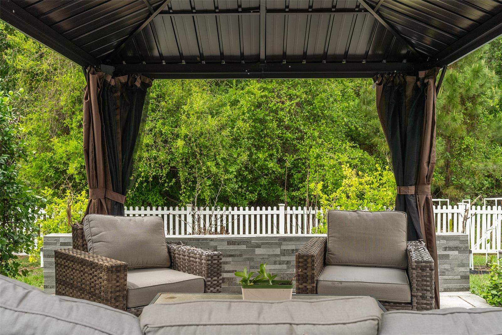 Image 18 of 41 For 10870 Inside Loop