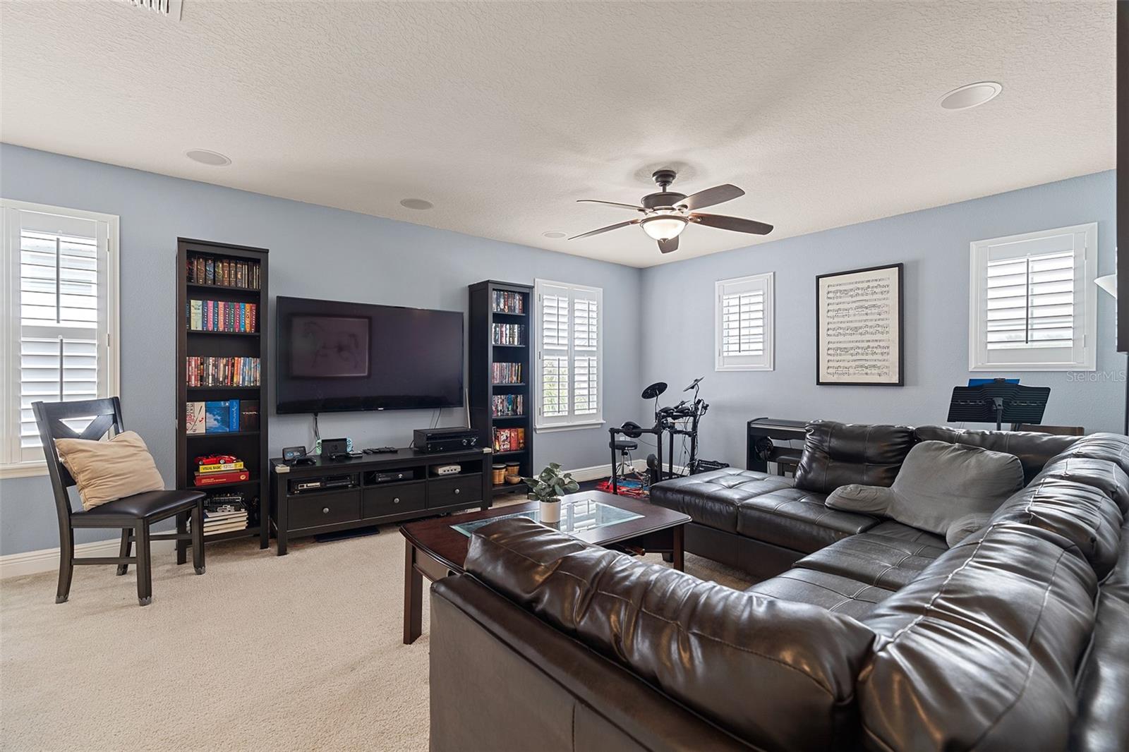 Image 24 of 41 For 10870 Inside Loop