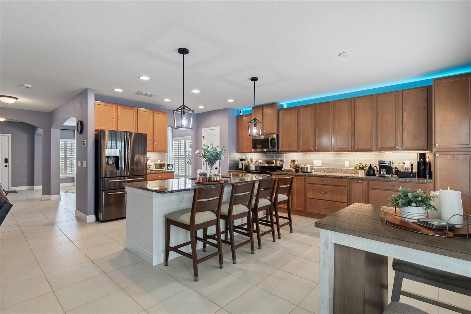 Image 8 of 41 For 10870 Inside Loop