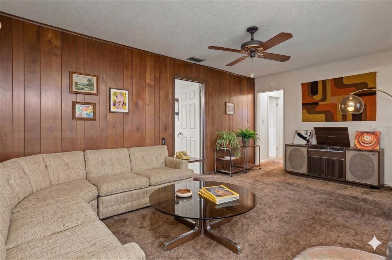 Image 12 of 30 For 7529 Village Green Drive