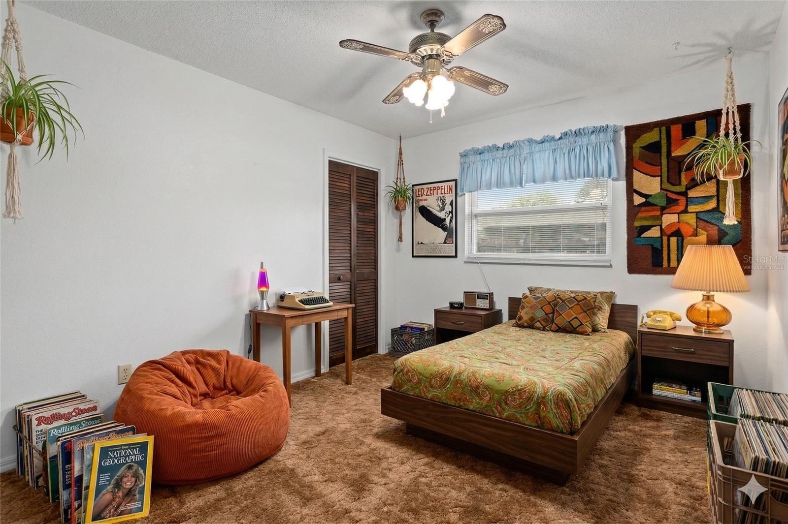 Image 16 of 30 For 7529 Village Green Drive