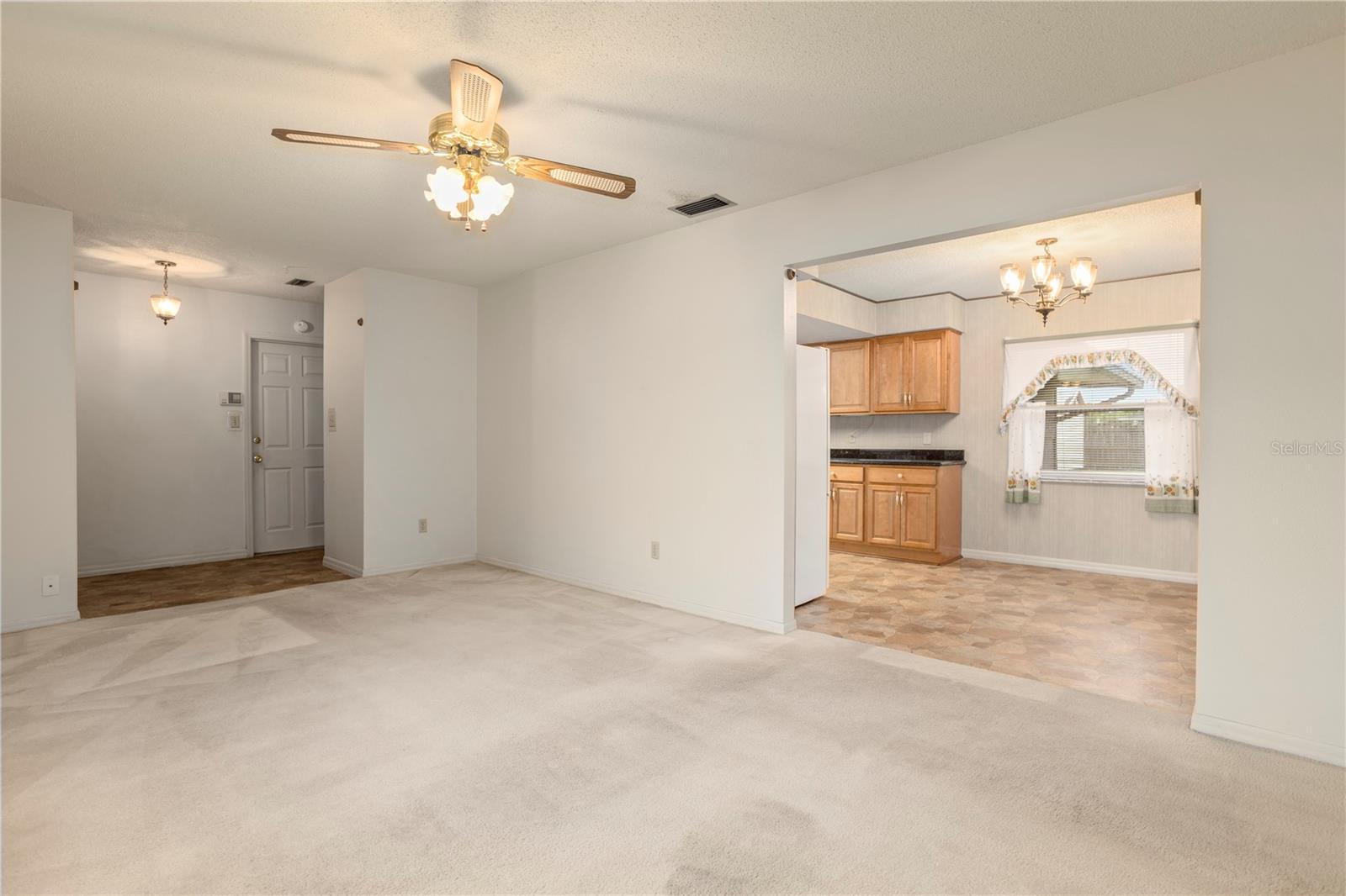 Image 21 of 30 For 7529 Village Green Drive