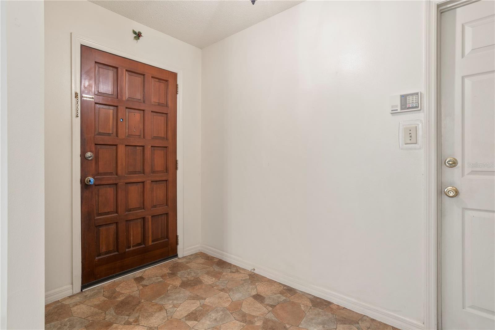 Image 24 of 30 For 7529 Village Green Drive