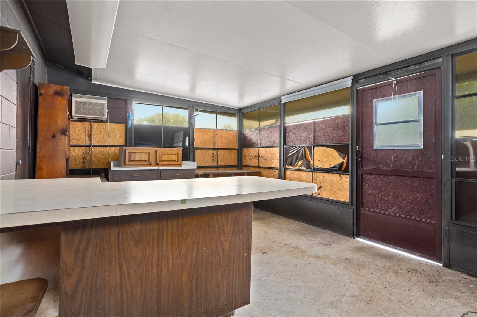 Image 25 of 30 For 7529 Village Green Drive