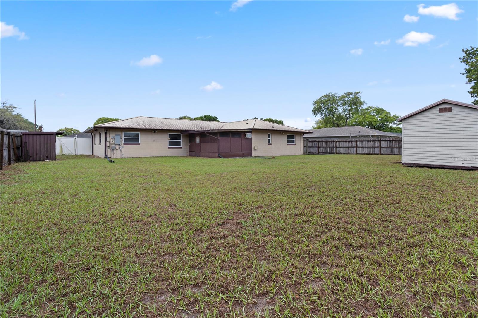 Image 27 of 30 For 7529 Village Green Drive