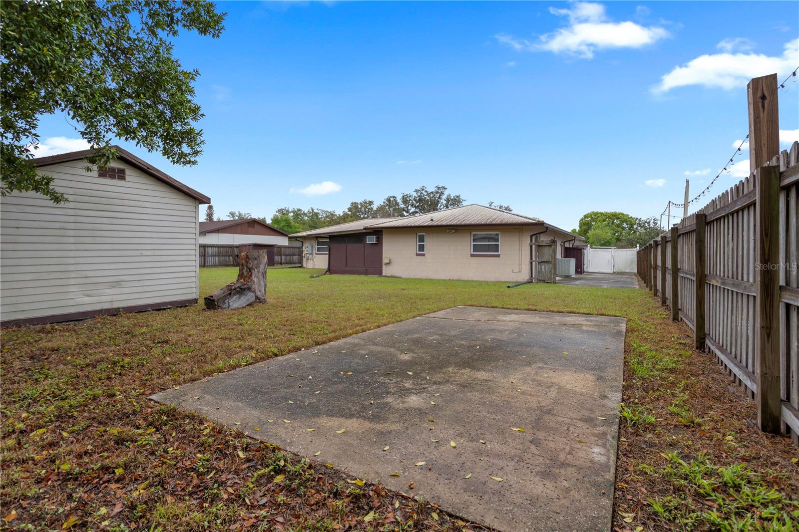 Image 29 of 30 For 7529 Village Green Drive