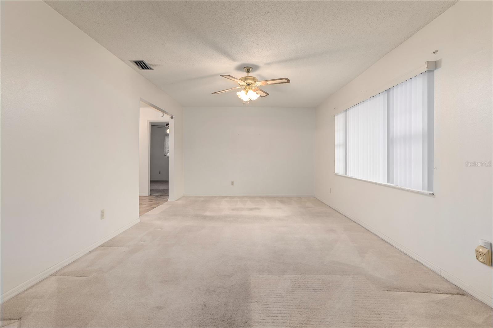 Image 9 of 30 For 7529 Village Green Drive