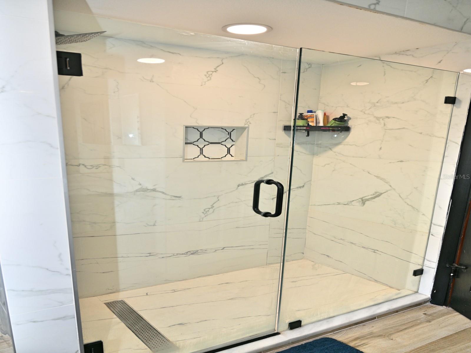 Image 22 of 28 For 6511 Beaming Court