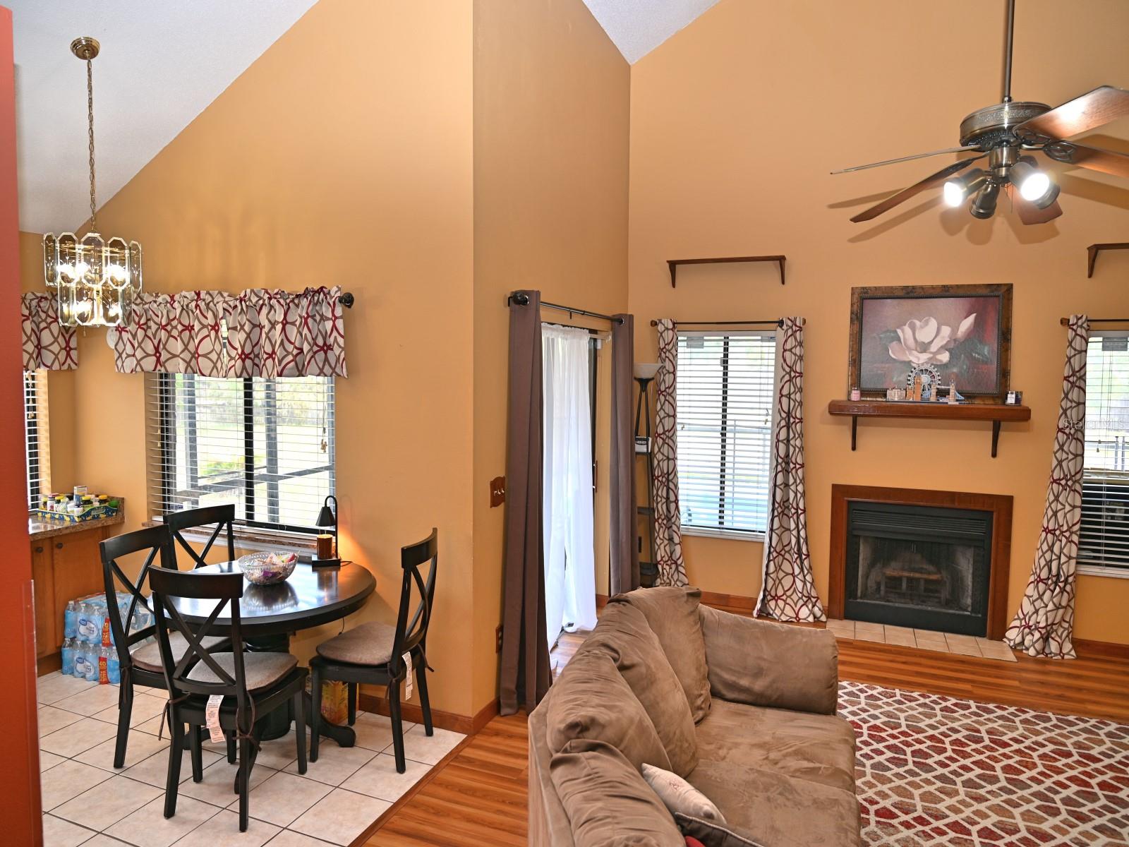 Image 24 of 28 For 6511 Beaming Court