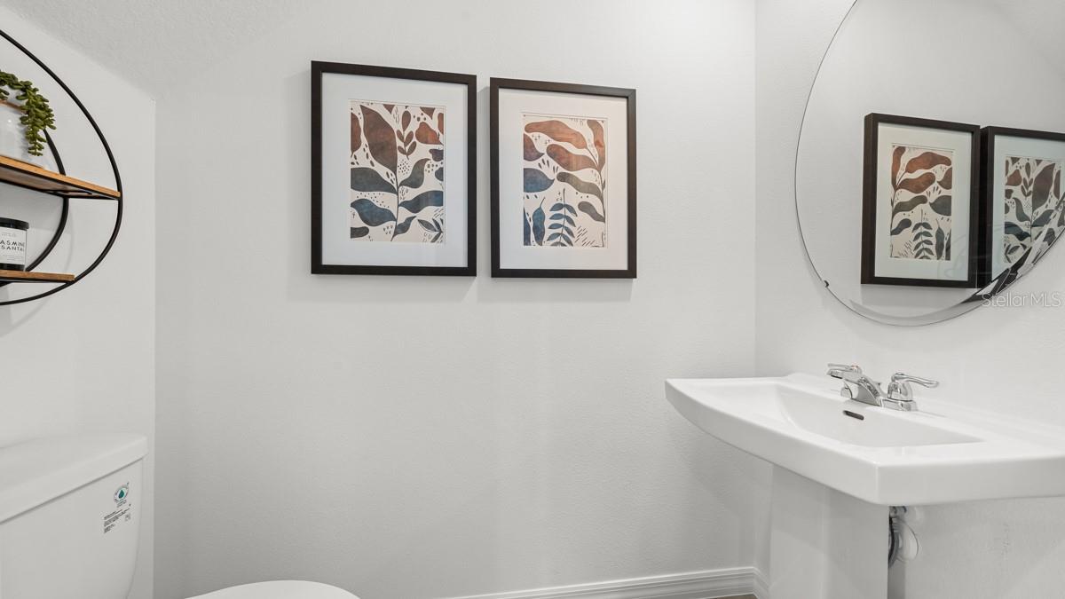 Image 21 of 45 For 2898 Skyline Loop