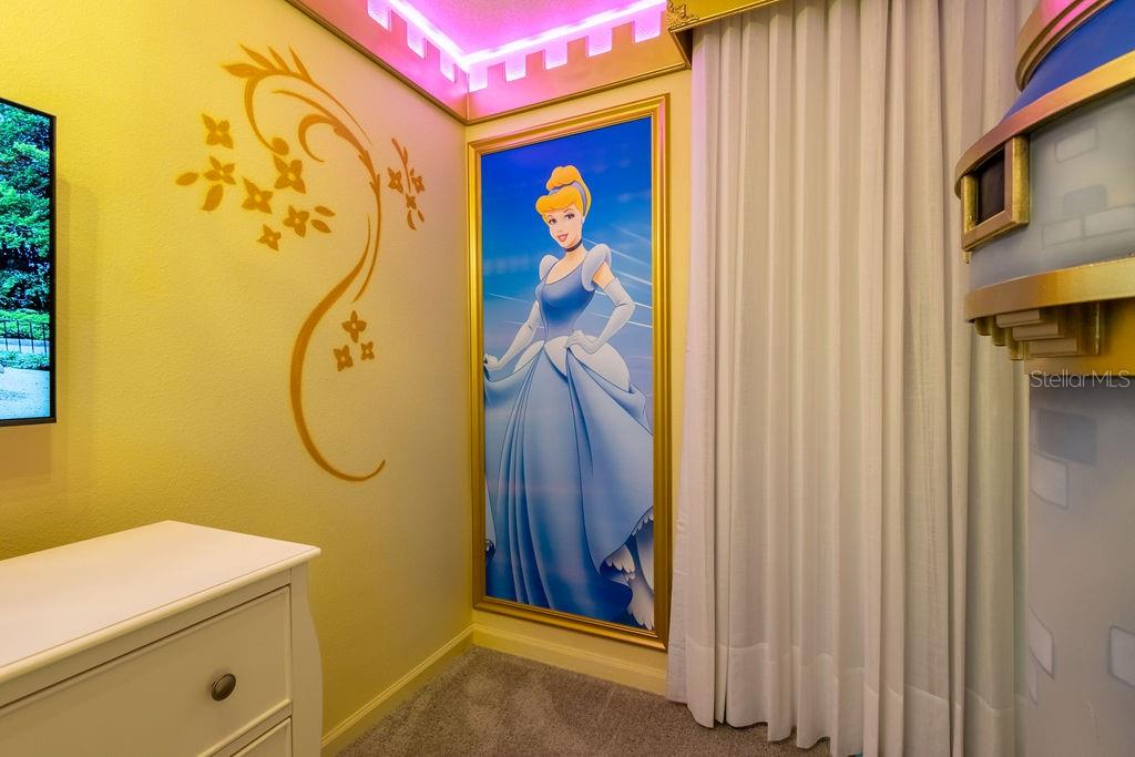 Image 34 of 60 For 2320 Zaballina Place