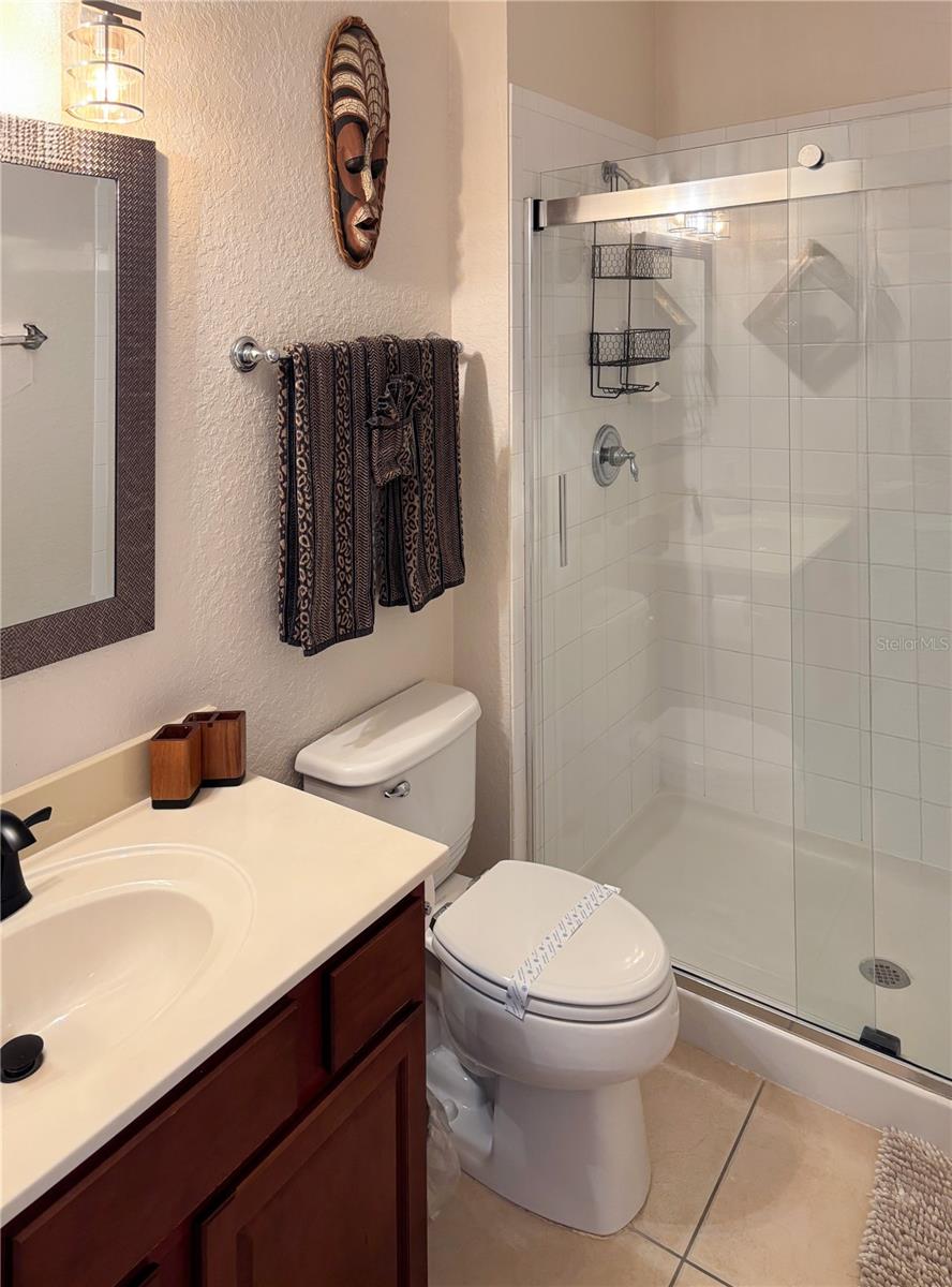 Image 31 of 74 For 7755 Grassendale Street