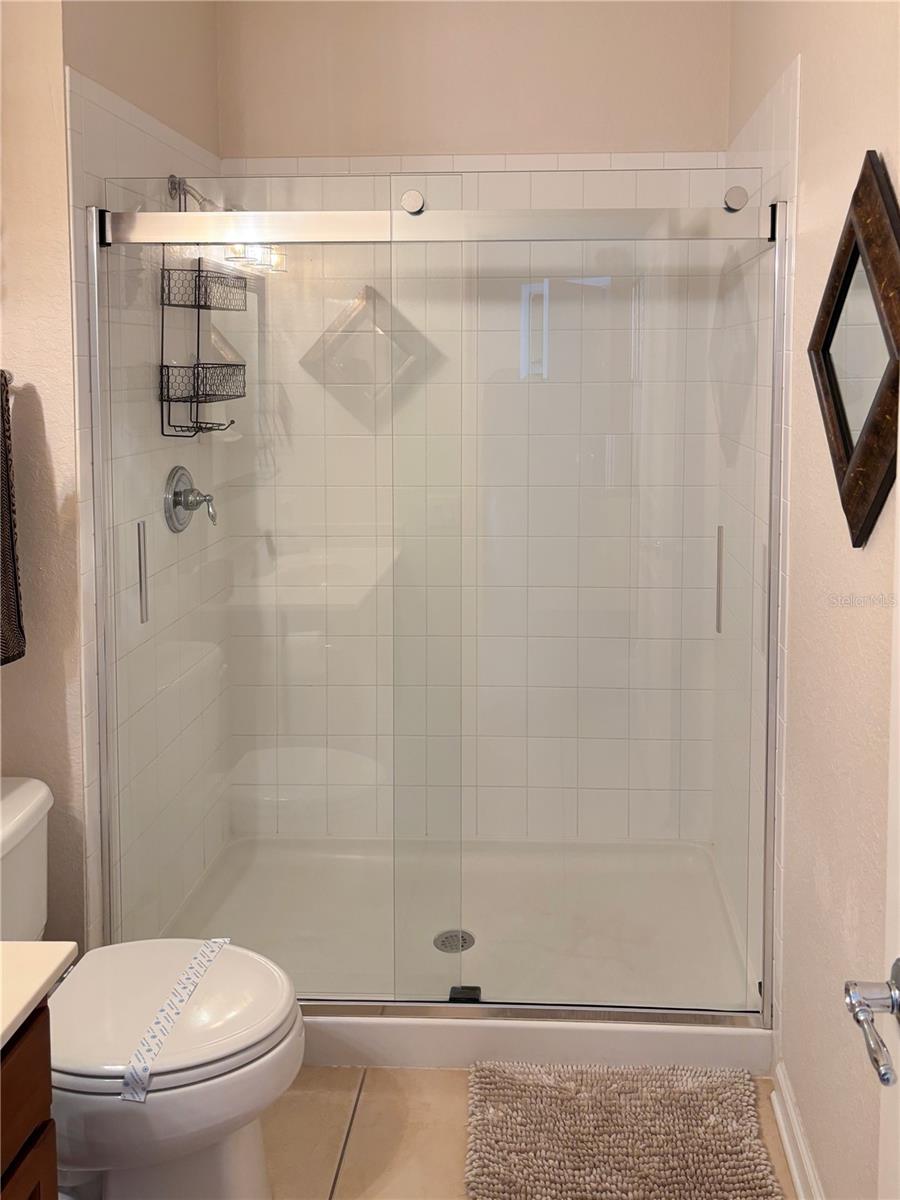 Image 33 of 74 For 7755 Grassendale Street