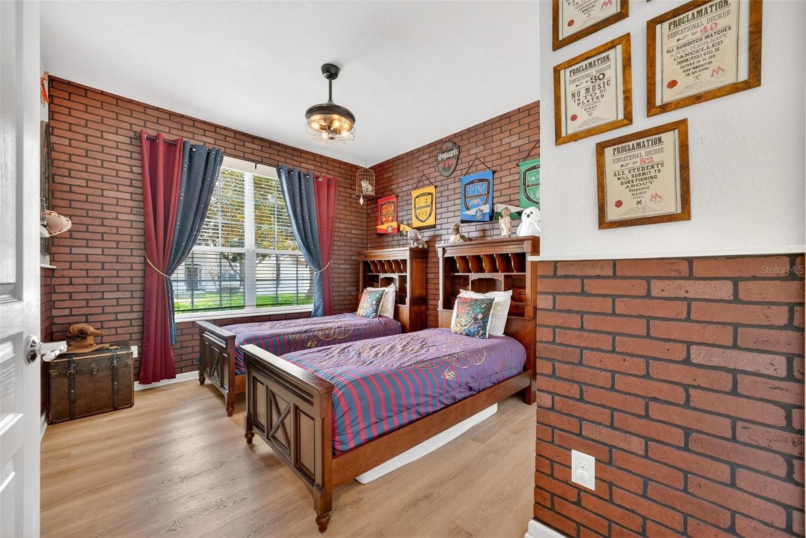 Image 38 of 74 For 7755 Grassendale Street