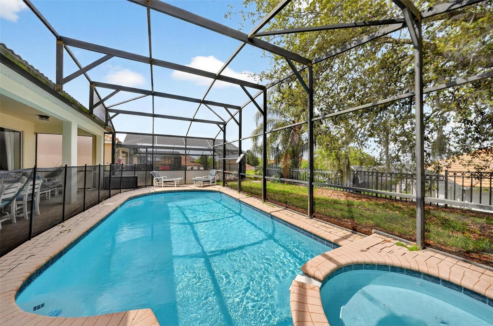 Image 54 of 74 For 7755 Grassendale Street