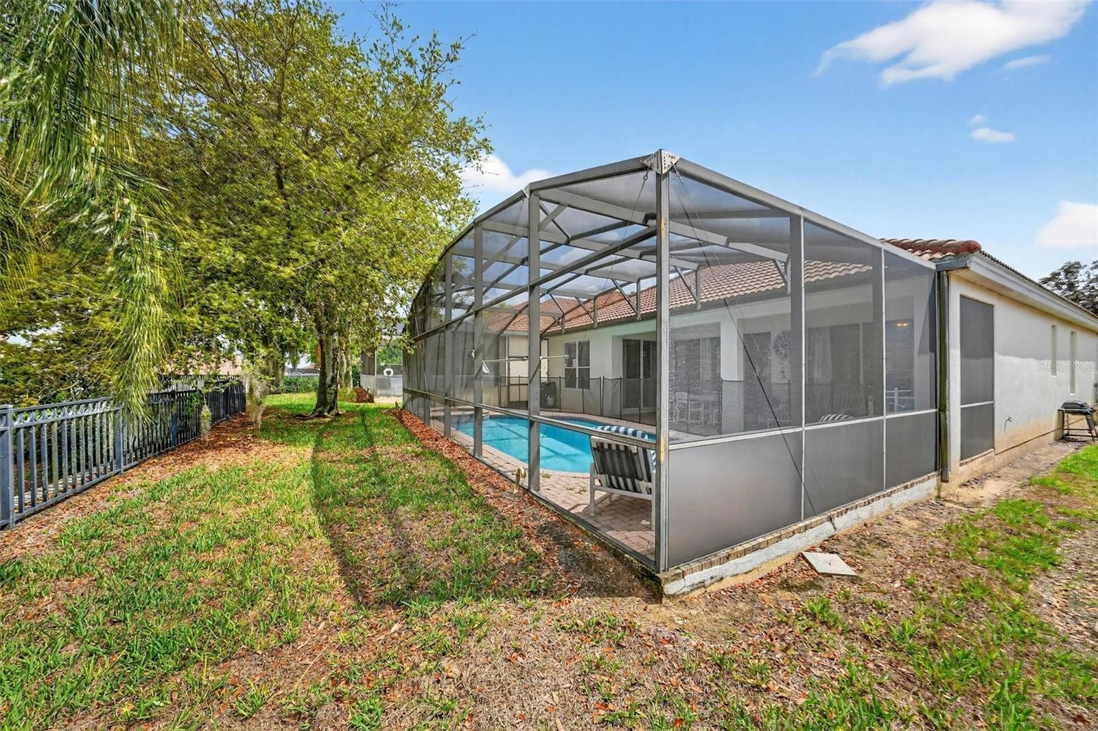 Image 59 of 74 For 7755 Grassendale Street