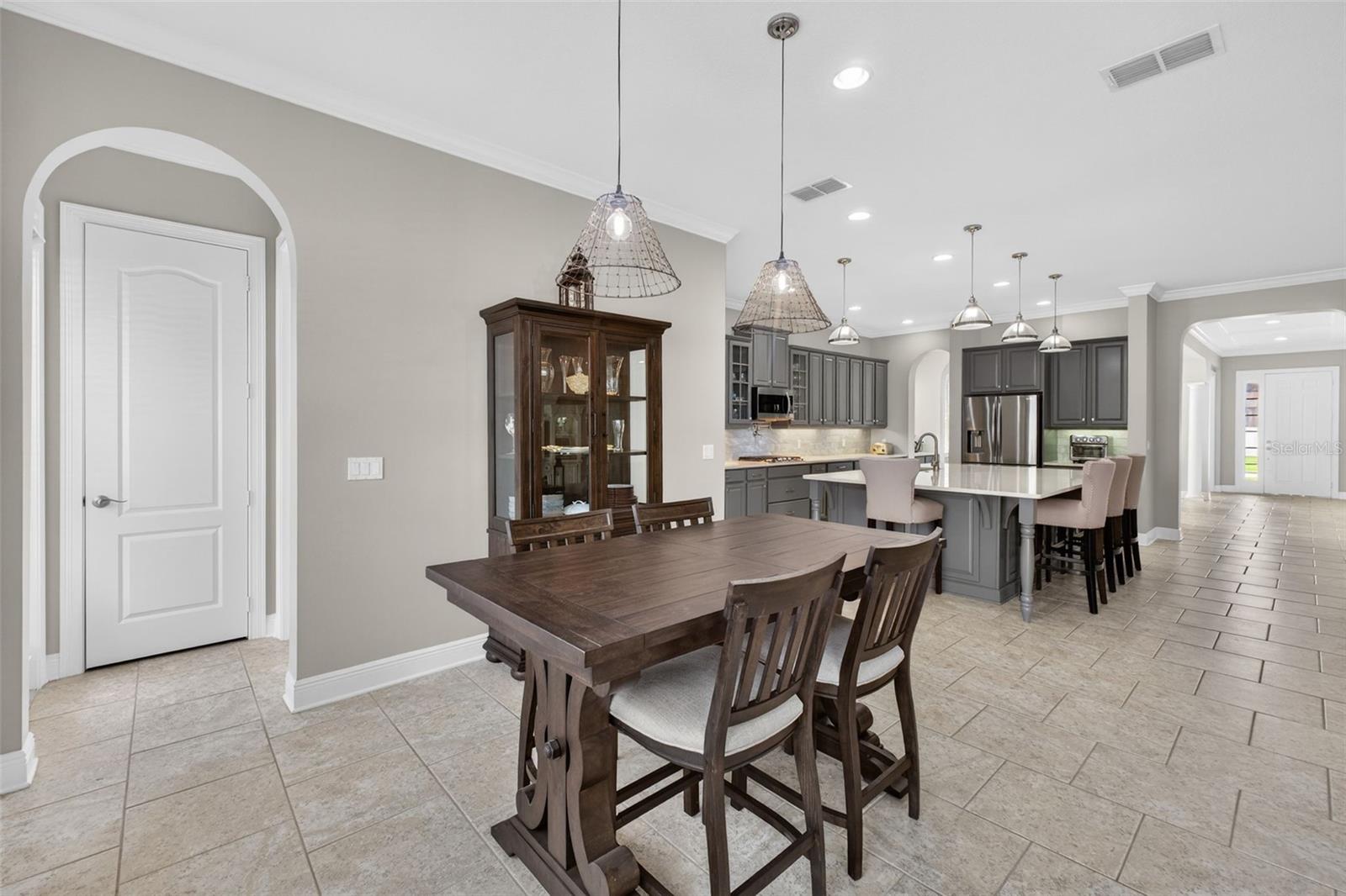 Image 36 of 94 For 4217 Foxhound Drive