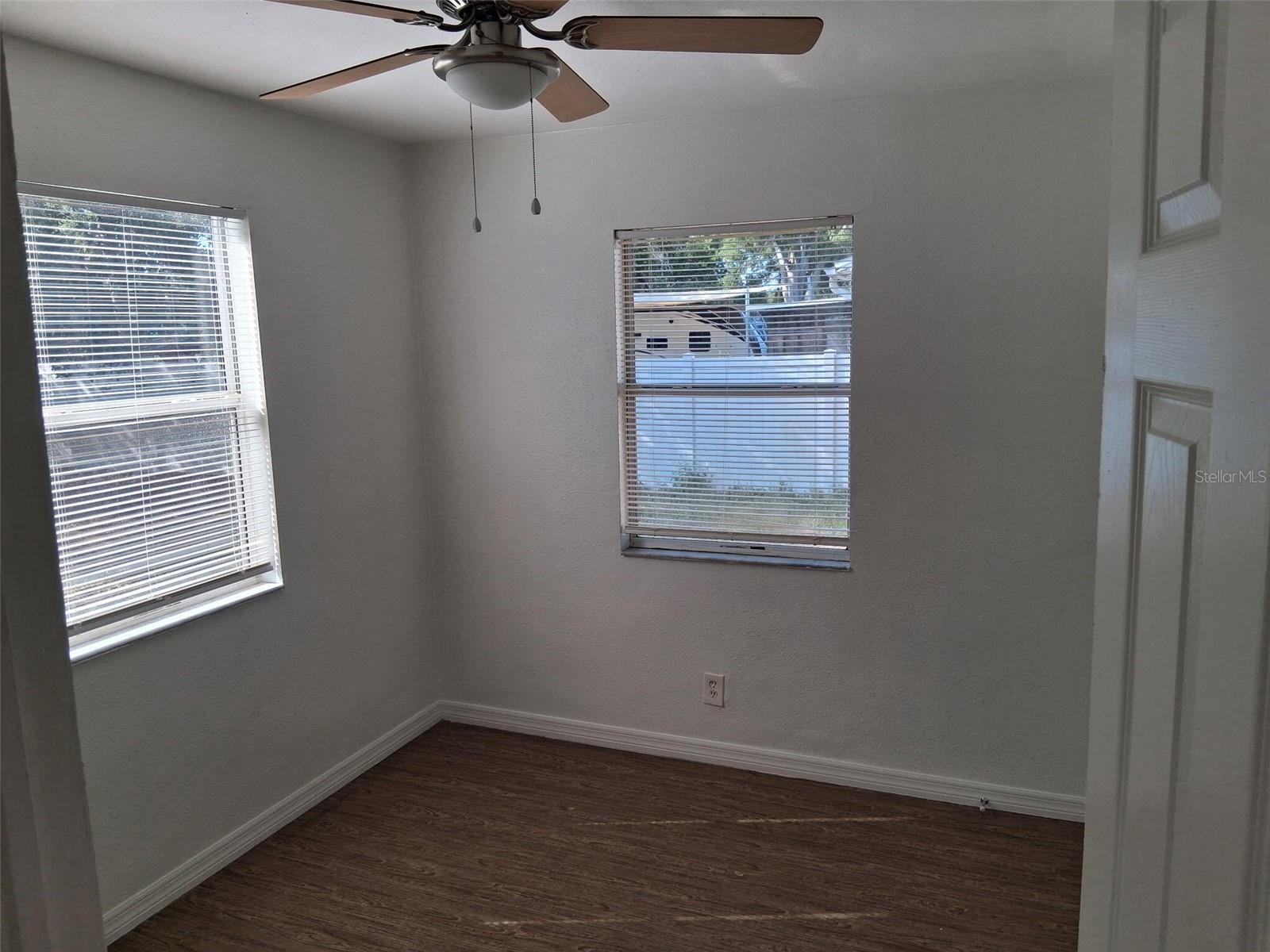 Image 11 of 25 For 5000 20th Street N