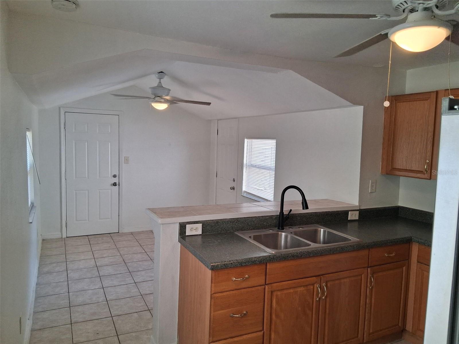 Image 3 of 25 For 5000 20th Street N