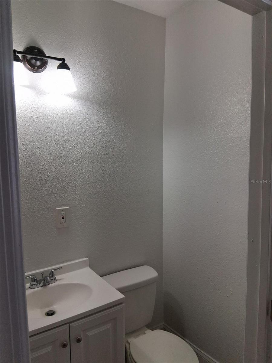 Image 7 of 25 For 5000 20th Street N