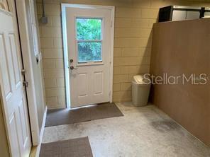 Image 10 of 17 For 270 Lake Avenue