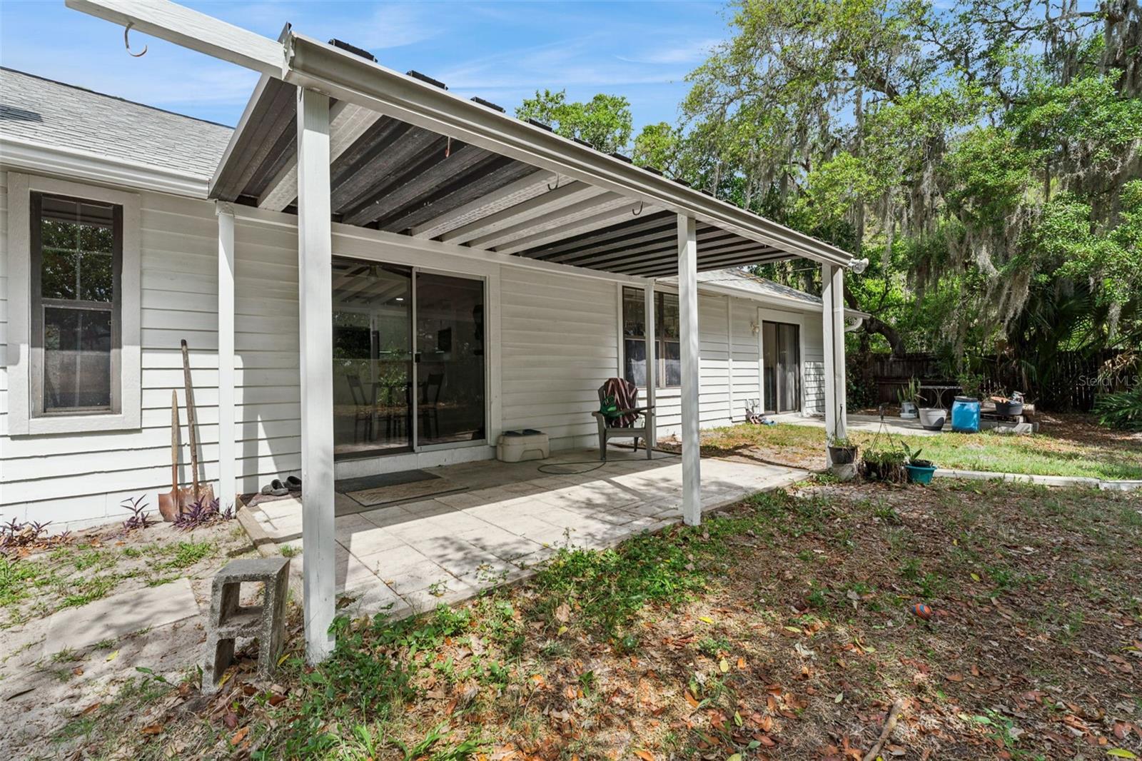 Image 32 of 47 For 251 Avenue E