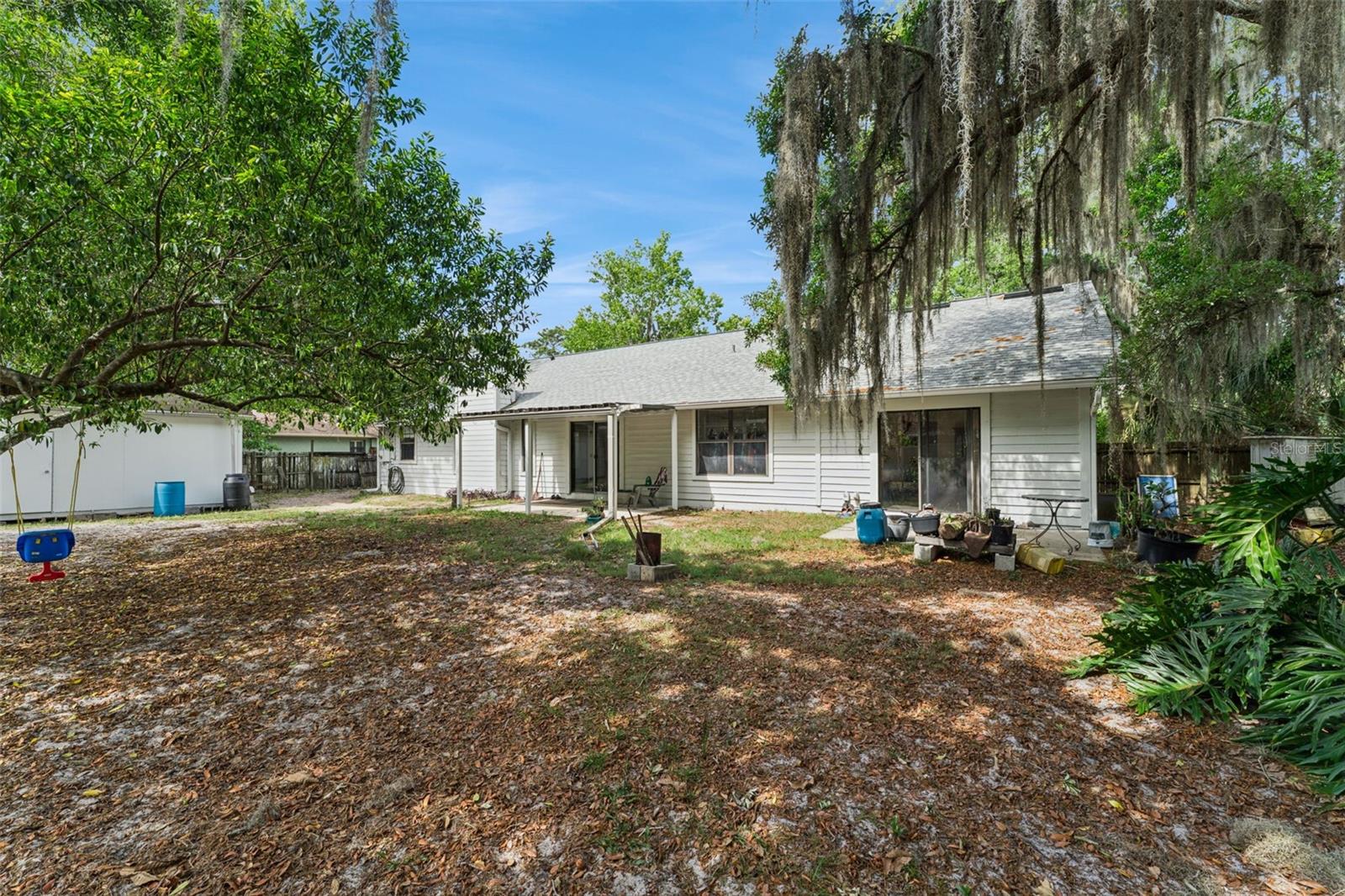 Image 34 of 47 For 251 Avenue E