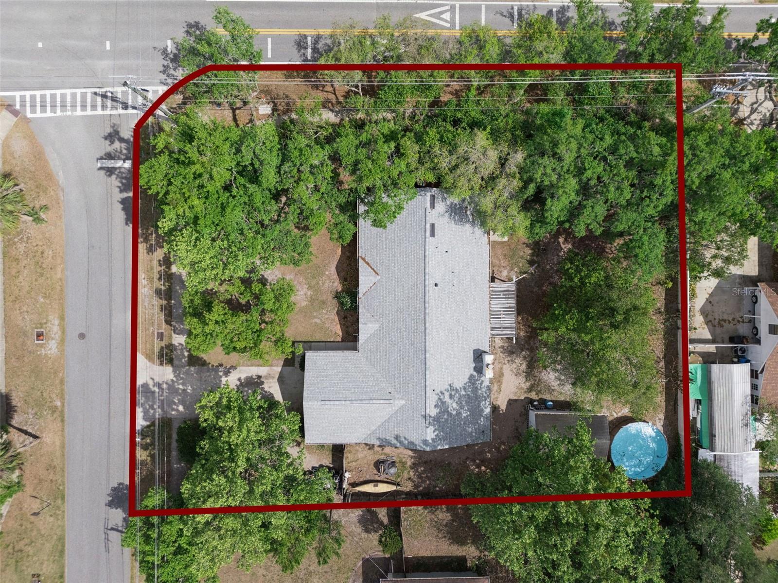 Image 40 of 47 For 251 Avenue E