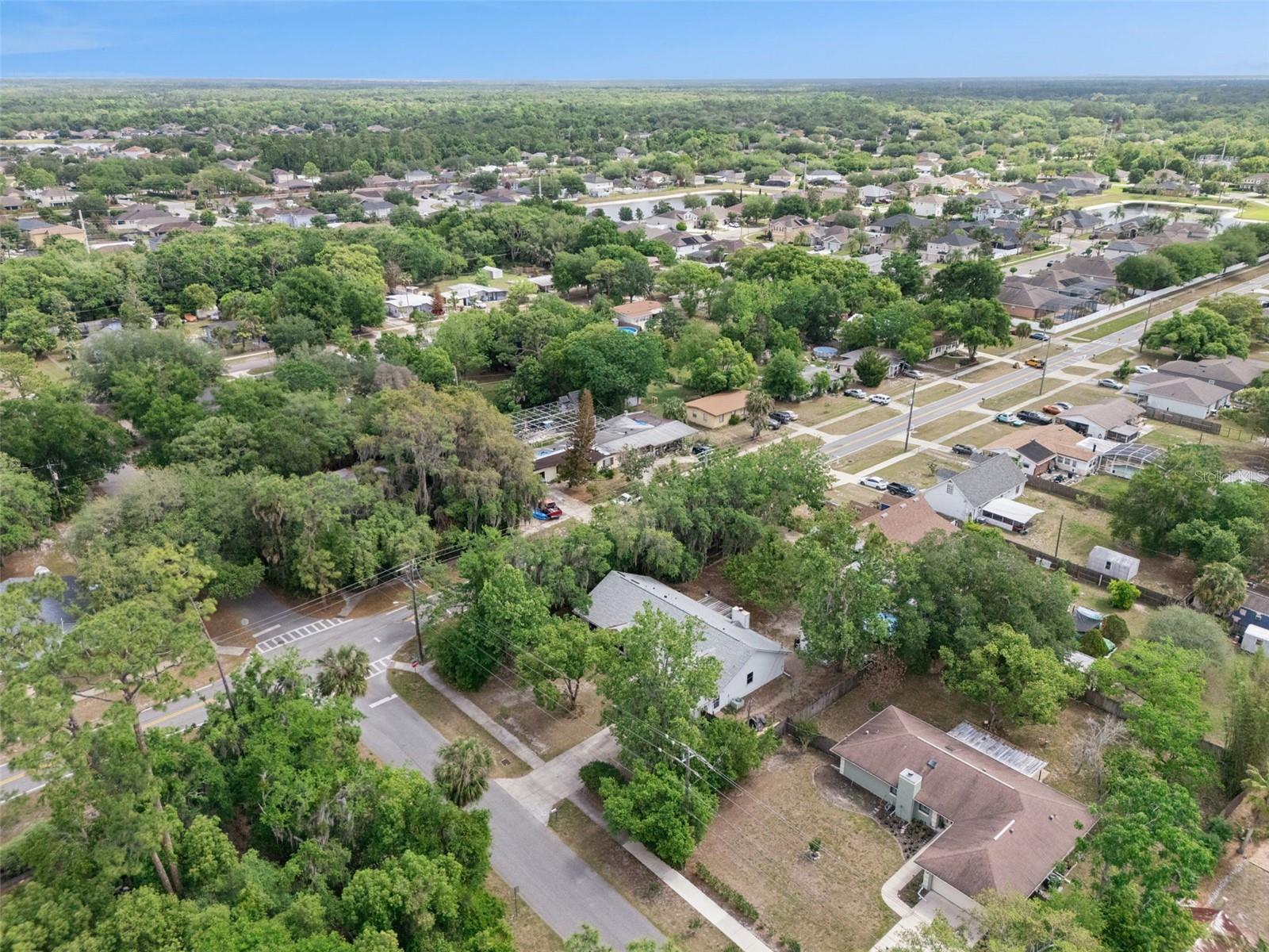 Image 42 of 47 For 251 Avenue E