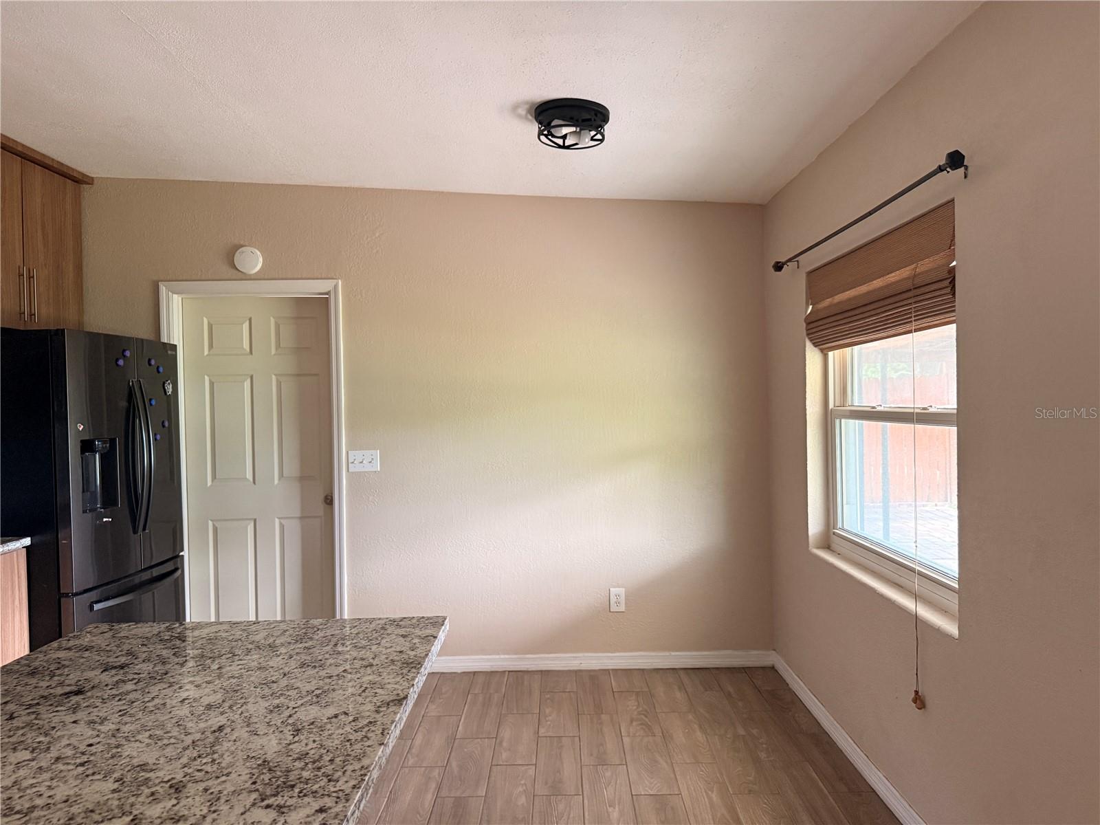 Image 11 of 23 For 201 Bradshaw Drive