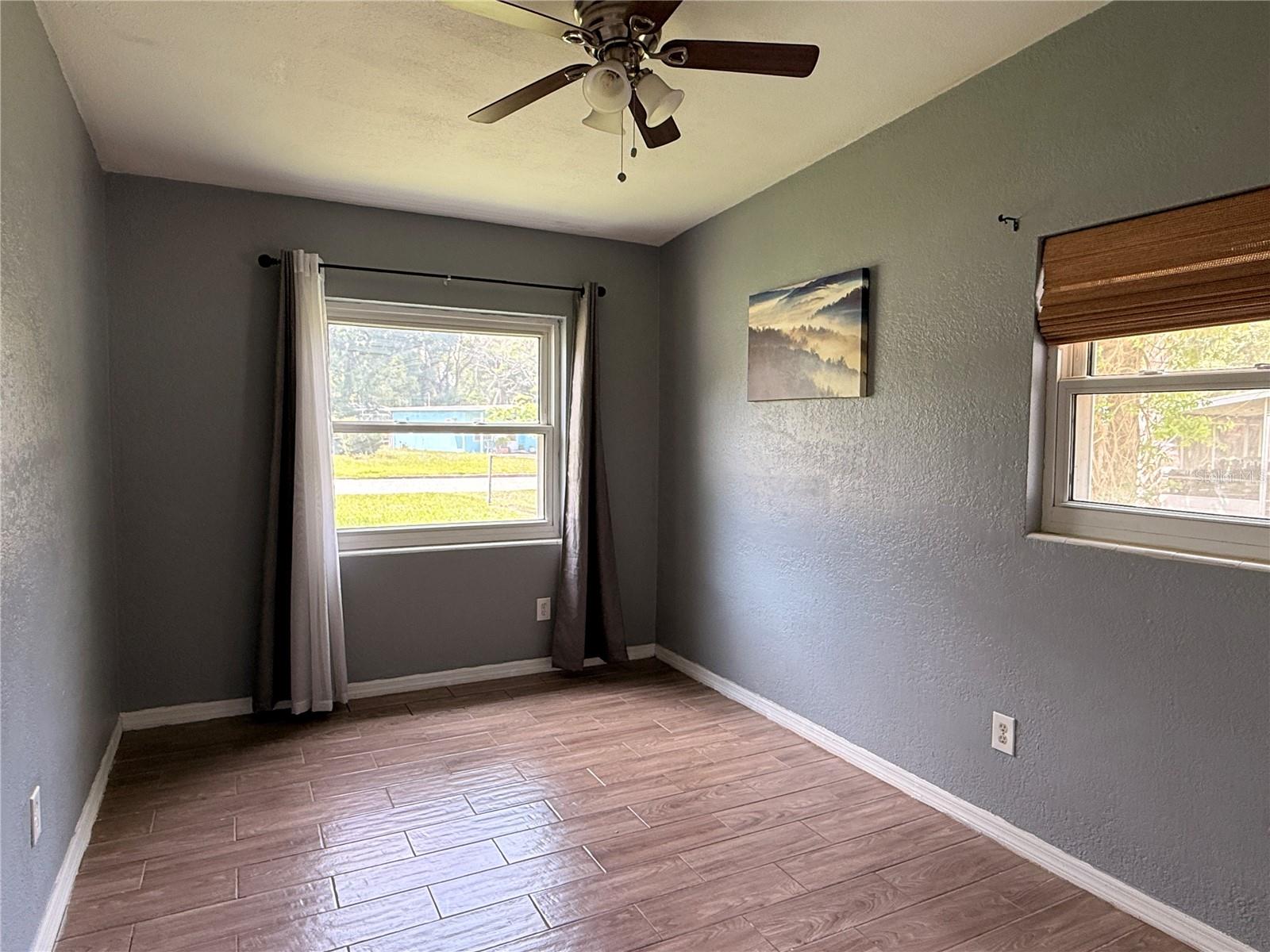 Image 15 of 23 For 201 Bradshaw Drive