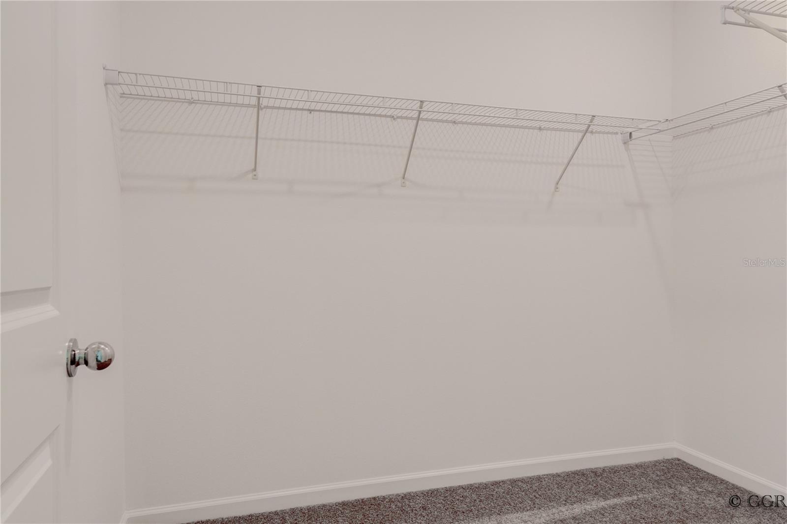 Image 40 of 44 For 3290 Laurent Loop