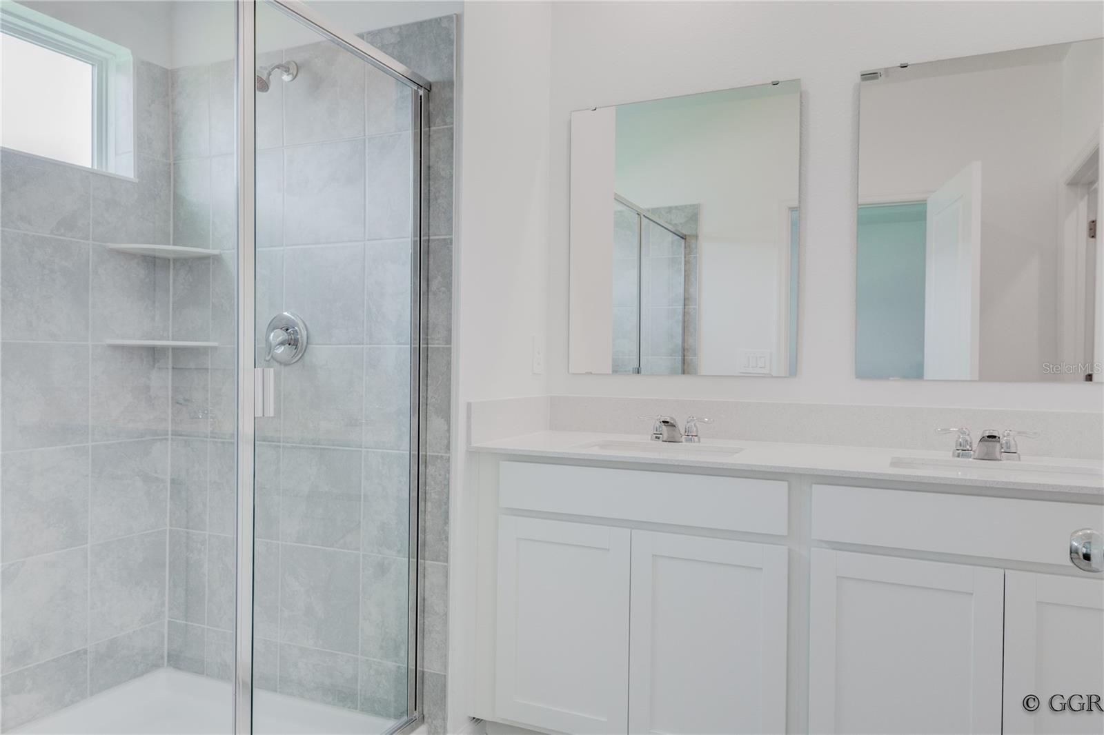 Image 41 of 44 For 3290 Laurent Loop