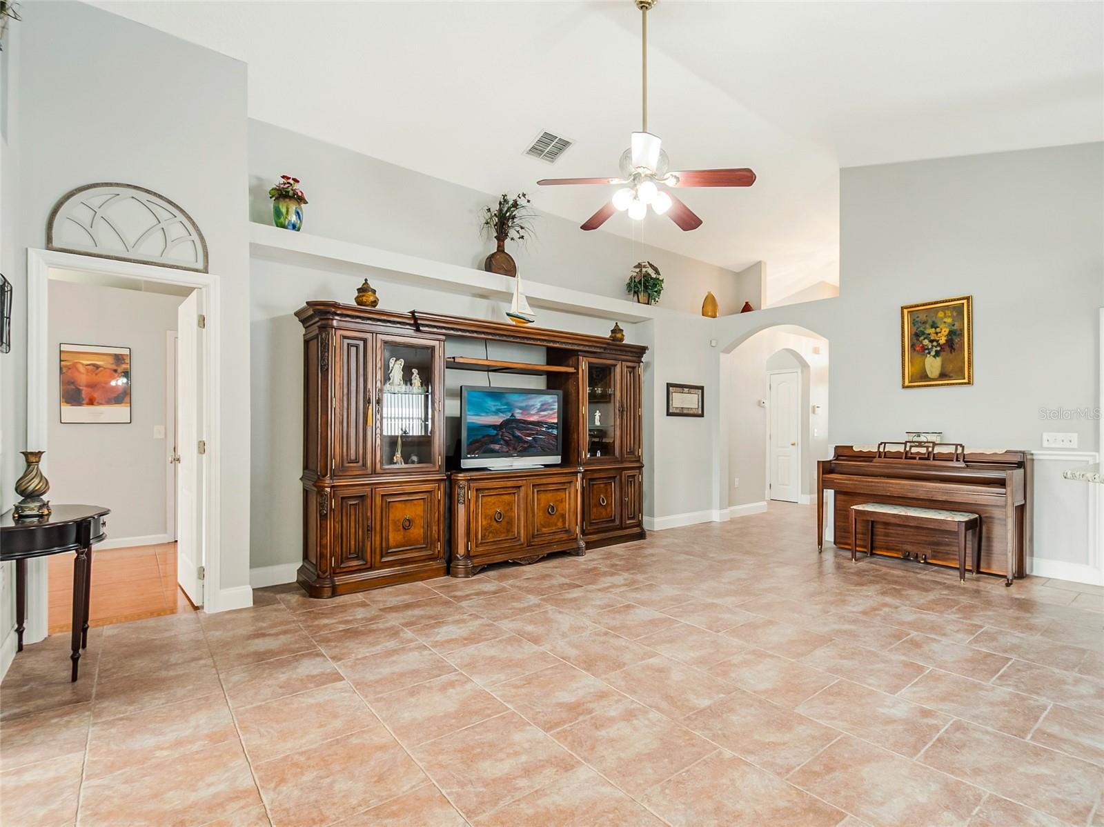 Image 29 of 51 For 3013 Catherine Wheel Court