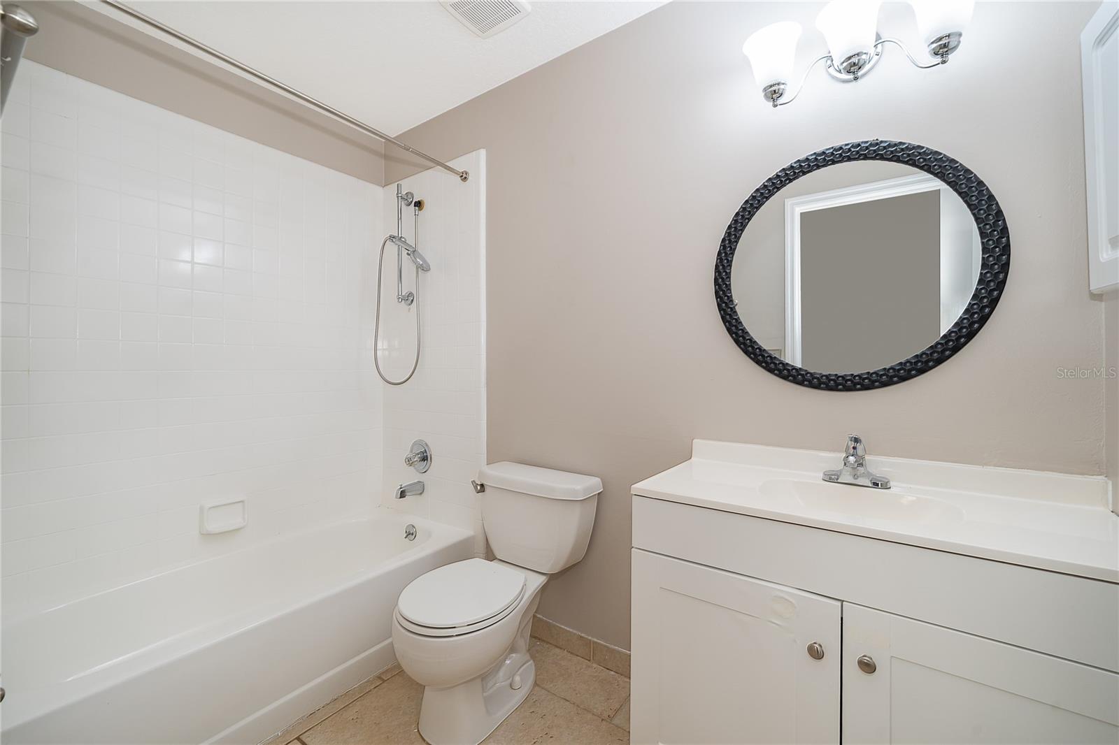 Image 25 of 35 For 1036 Long Branch Lane