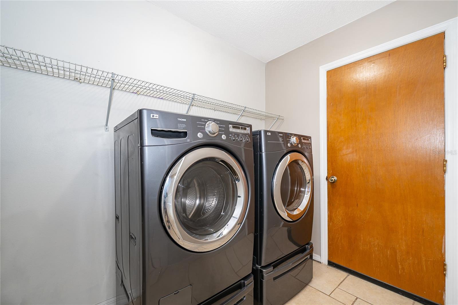 Image 28 of 35 For 1036 Long Branch Lane