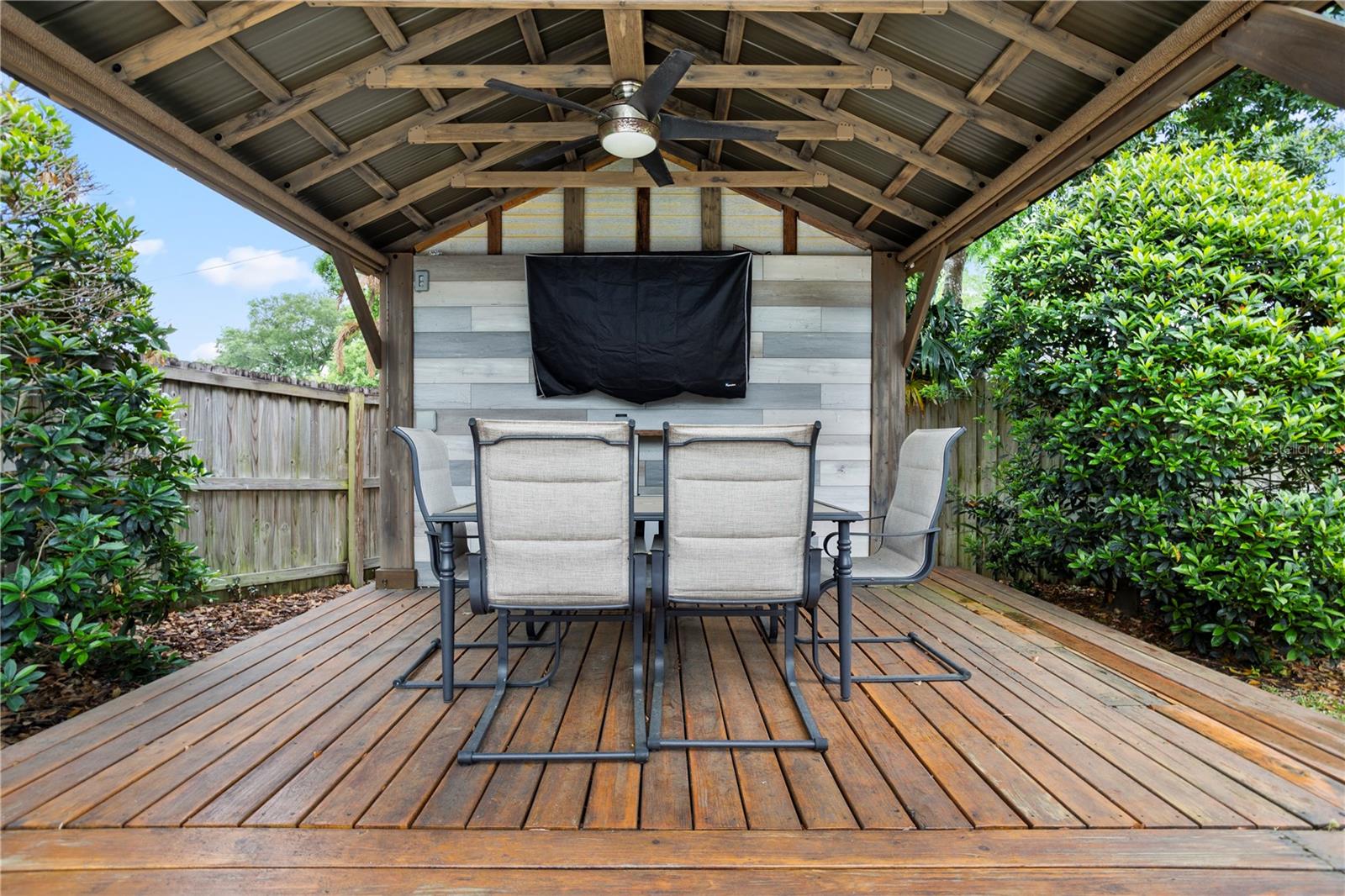 Image 38 of 40 For 2130 Deloraine Trail